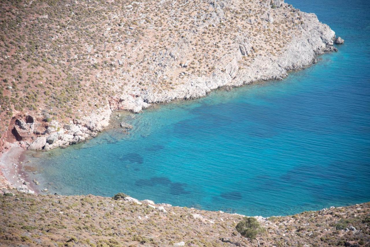 Boutique Hotel Tilos Mare Livadia  Extérieur photo