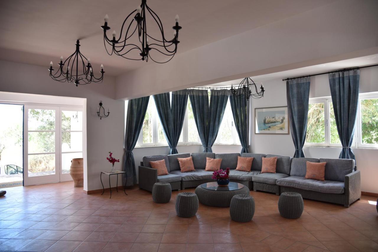 Boutique Hotel Tilos Mare Livadia  Extérieur photo