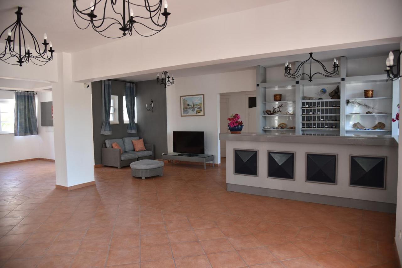 Boutique Hotel Tilos Mare Livadia  Extérieur photo